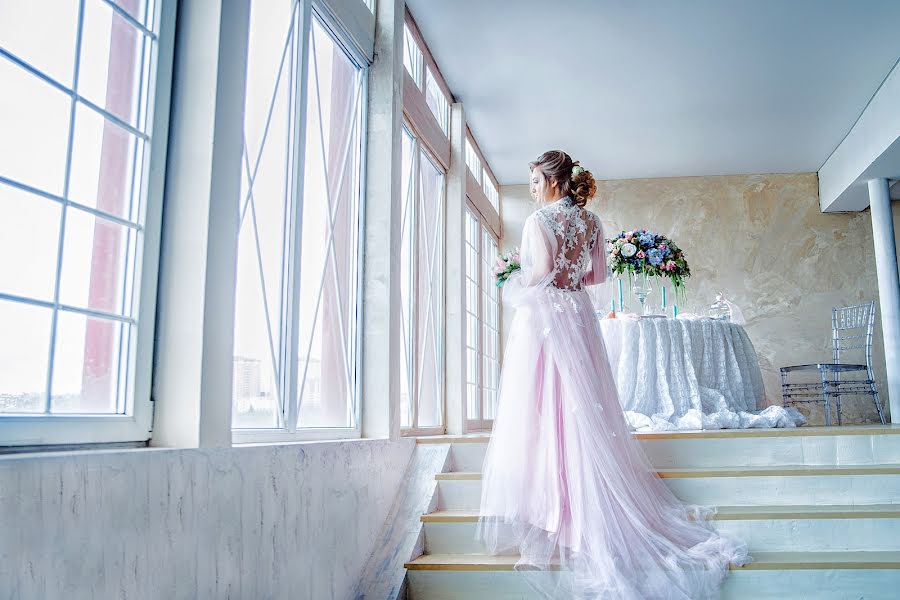 Wedding photographer Alena Polozhenceva (nimta). Photo of 11 April 2017