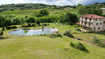 ferme à Saint-Donat-sur-l'Herbasse (26)