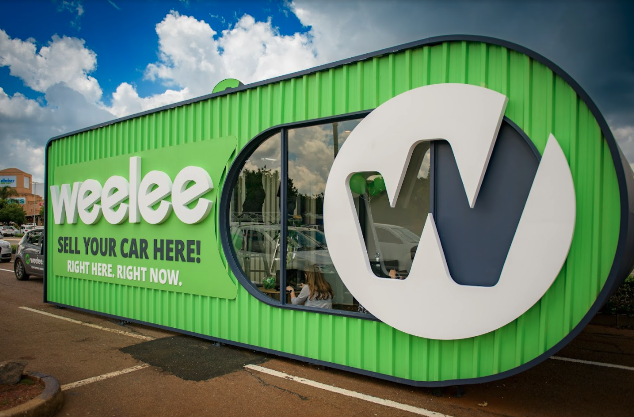 Sell your car fast - Weelee's new drive-thru experience
