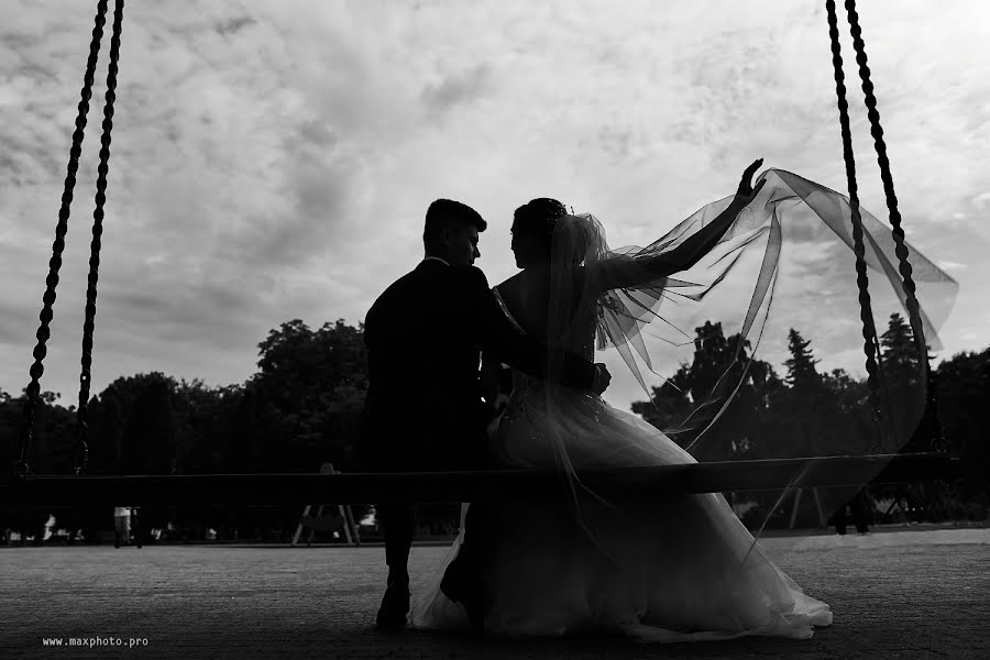 Fotógrafo de casamento Maksim Klevcov (robi). Foto de 13 de agosto 2021