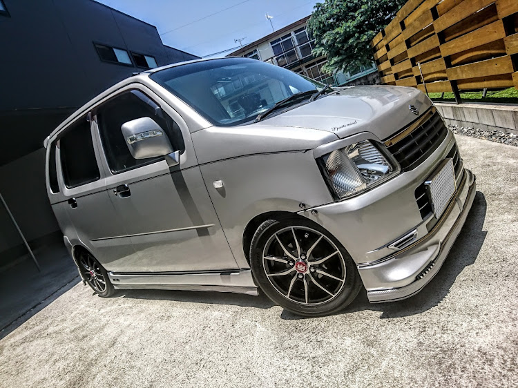 ワゴンRの自宅駐車場に関するカスタム事例の投稿画像1枚目