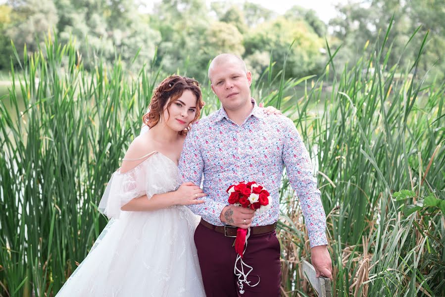 Wedding photographer Violetta Shkatula (violettashkatula). Photo of 1 October 2019