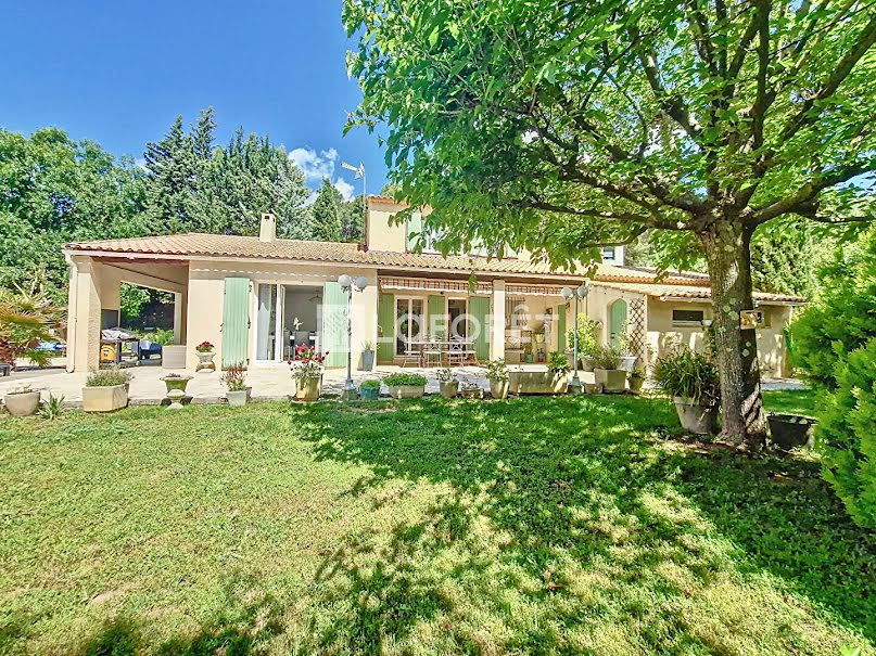 Vente villa 5 pièces 140 m² à Saint-Zacharie (83640), 587 900 €