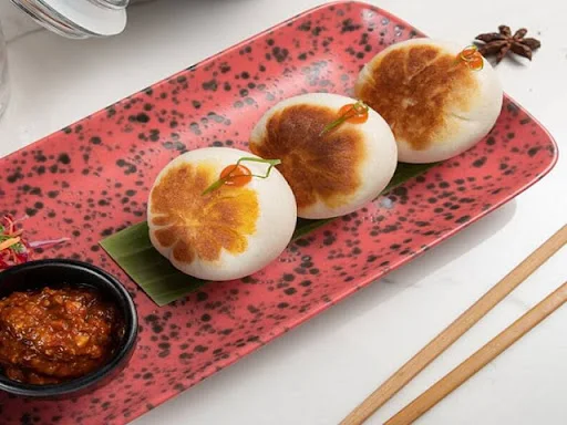 Barbeque Chicken Bao (4 pcs) (Serves 1-2)