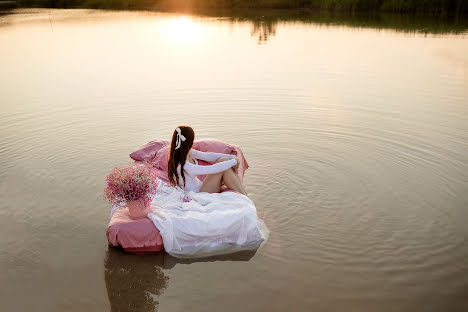 Wedding photographer Natalya Kirsanova (kirsanovaph). Photo of 18 September 2021