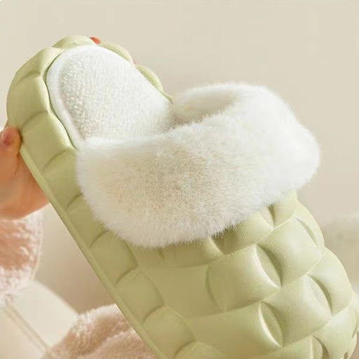Title 5, Womens Fuzzy Slippers Winter Bedroom Shoes wit...