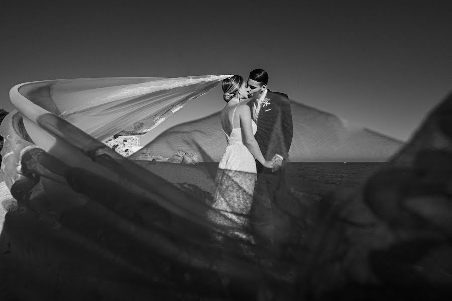 Wedding photographer Carmelo Ucchino (carmeloucchino). Photo of 12 October 2023