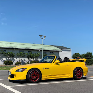 S2000