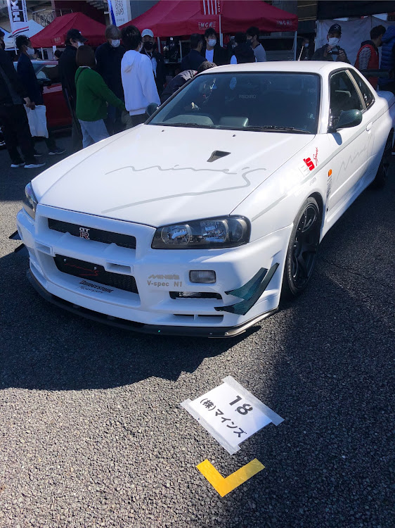 スカイライン GT-RのR'sミーティング2021・良い思い出・皆さんお疲れ様でした♪・信号機撮影・来年もRsミーティングに来るぞに関するカスタム事例の投稿画像7枚目