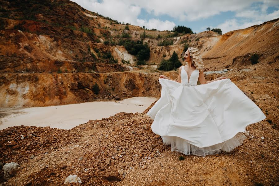 Fotografo di matrimoni Zagrean Viorel (zagreanviorel). Foto del 17 novembre 2019