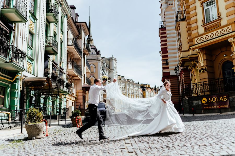 Jurufoto perkahwinan Bogdan Konchak (bogdan2503). Foto pada 13 Jun 2022