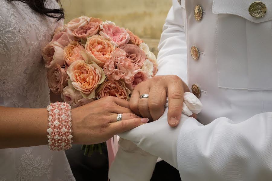 Fotógrafo de casamento Imre Kovács (imre). Foto de 24 de fevereiro 2019