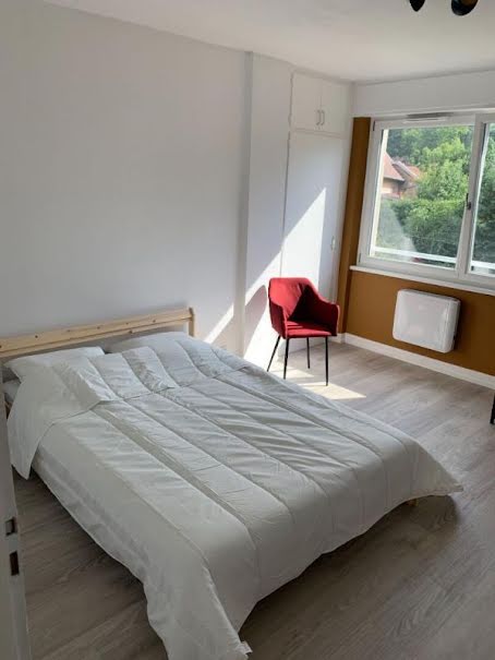 Location meublée appartement 4 pièces 115 m² à Saint-die-des-vosges (88100), 380 €