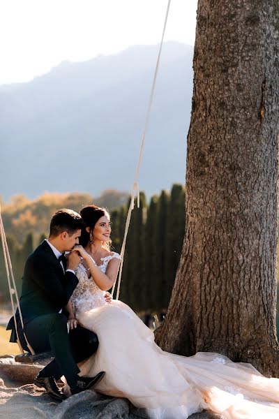 Fotografo di matrimoni Meddi Simona Caprar Meddison (meddison). Foto del 4 febbraio 2020