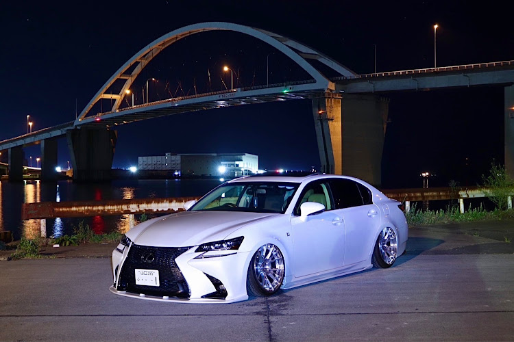 GSのLEXUS GS・ダイコックオーディオ・BCforged・トランクオーディオ・8月もよろしくお願いしますに関するカスタム事例の投稿画像1枚目