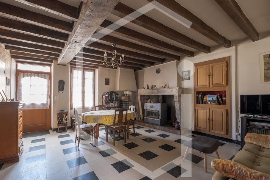 Vente maison 2 pièces 82 m² à Sancerre (18300), 61 000 €