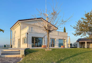 Villa with terrace 2