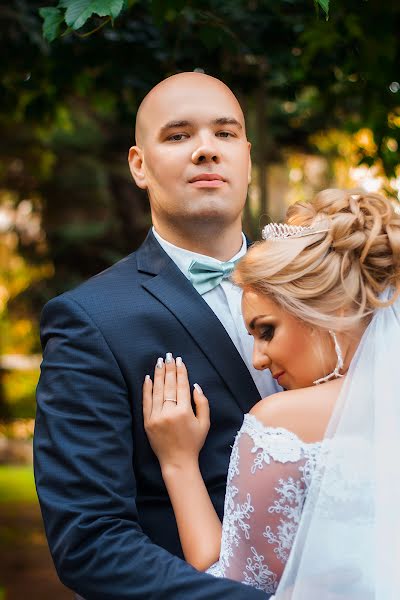 Fotógrafo de bodas Anastasiya Chernyshova (1fotovlg). Foto del 28 de marzo 2018