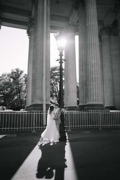 Fotógrafo de casamento Margarita Antropova (riteeel). Foto de 31 de maio 2023