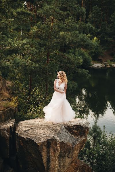 Fotografo di matrimoni Toma Rikun (tomarykun). Foto del 24 febbraio 2020