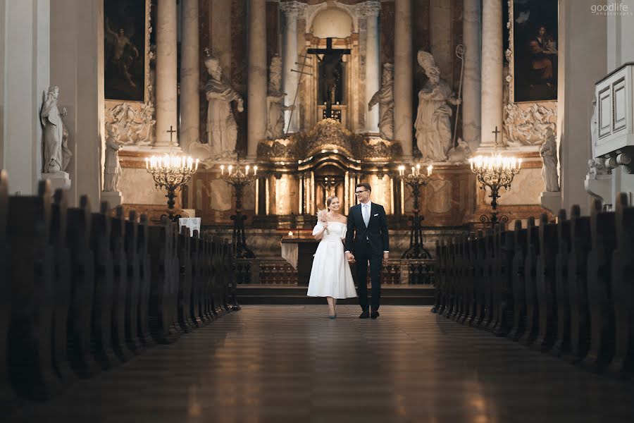 Fotógrafo de bodas Lena Gedas (goodlife). Foto del 3 de enero 2019