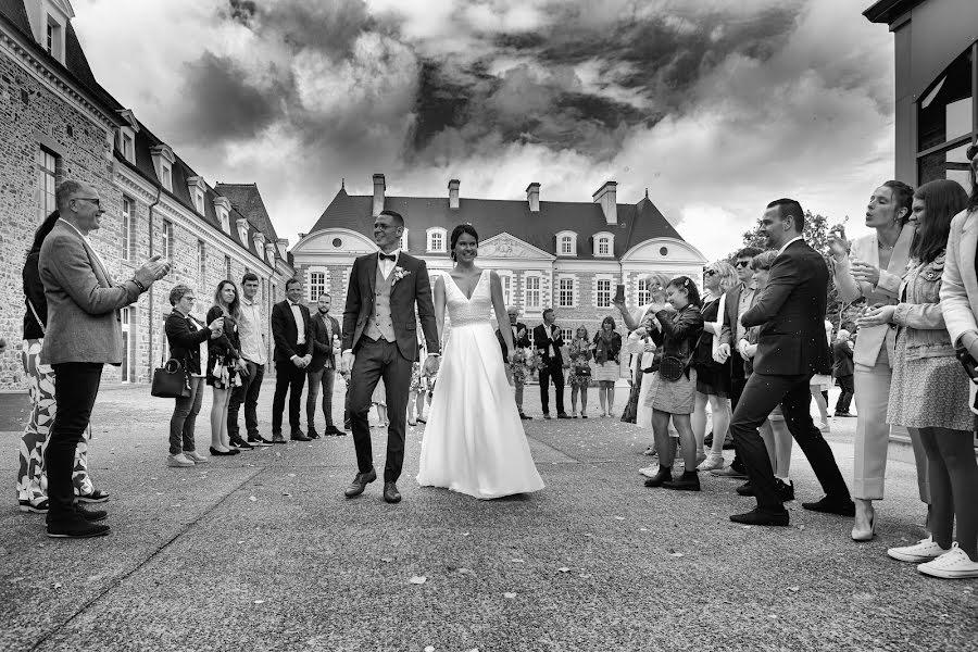 Wedding photographer François Loussouarn (p3116g). Photo of 12 December 2021