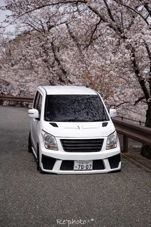 ワゴンRスティングレーのサクラと愛車・4月もよろしくお願い致します🌸・桜とコラボ・桜・ワゴンRに関するカスタム事例の投稿画像7枚目
