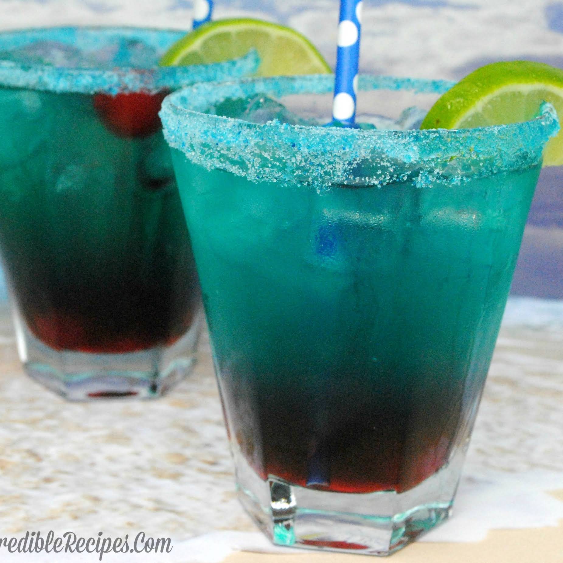 10 Best Drinks With Blue Curacao And Malibu Rum Recipes Yummly