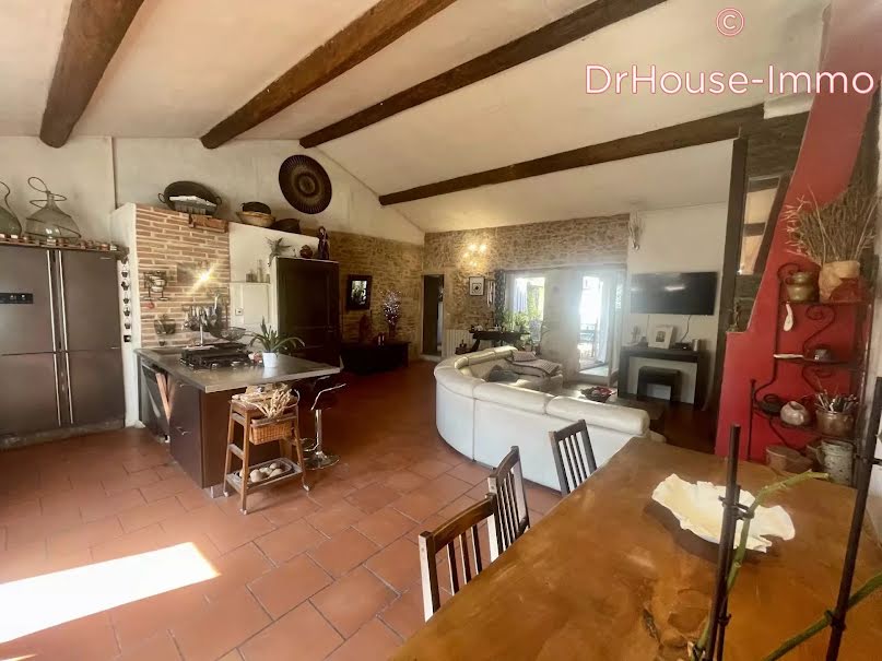 Vente maison 6 pièces 161 m² à Parignargues (30730), 280 000 €