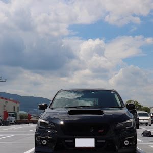 レヴォーグ