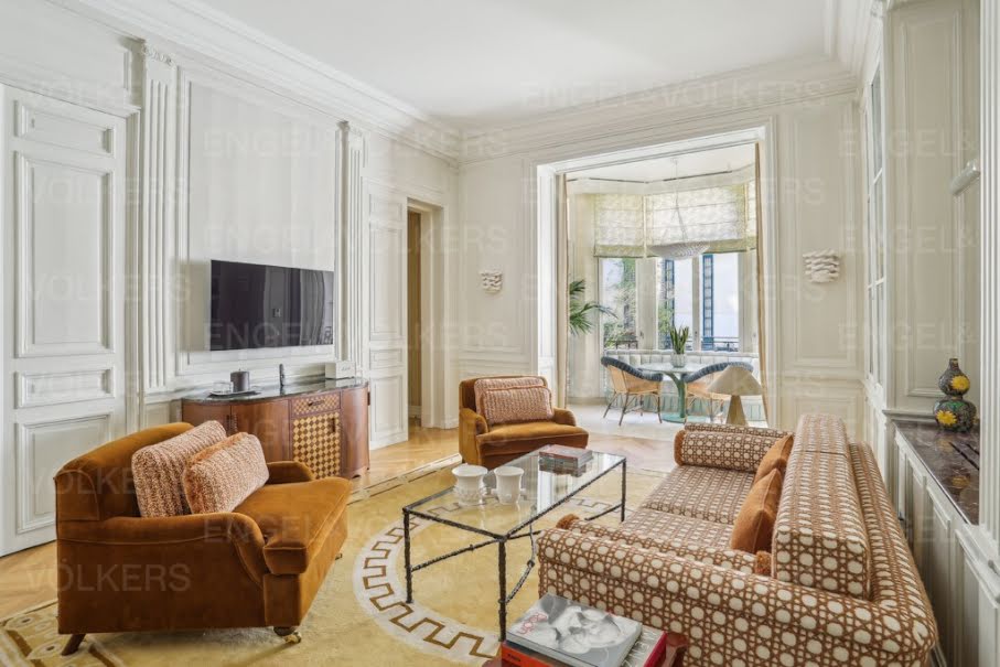 Location meublée appartement 5 pièces 130 m² à Paris 16ème (75016), 75 000 €
