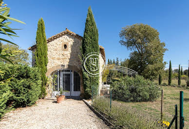 Maison avec terrasse 3