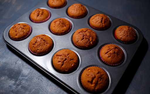 Attractive cake tray screenshot 1