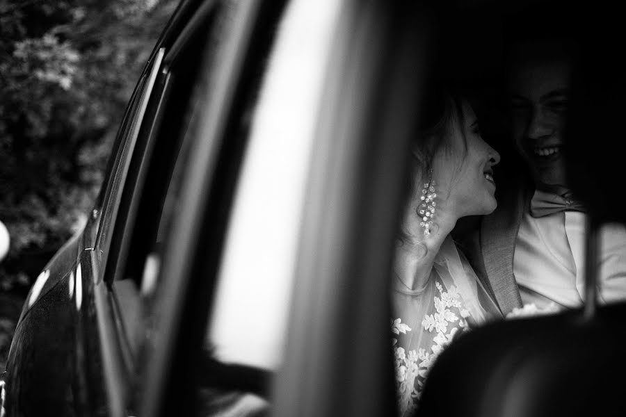 婚禮攝影師Irina Popova（misterpopo4ka）。2017 7月19日的照片