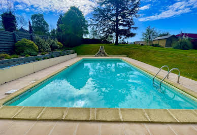 House with pool and terrace 2