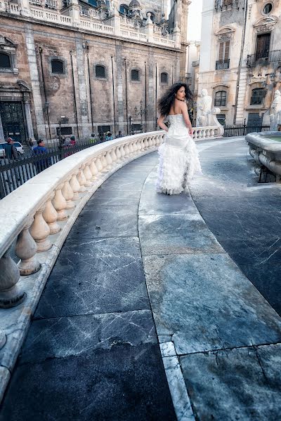 Fotografo di matrimoni Marcello Scrofani (studio83). Foto del 27 maggio 2019