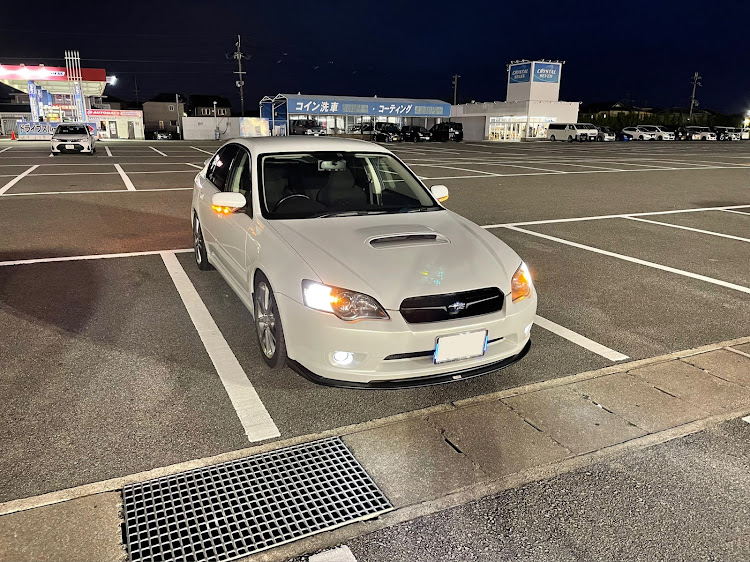 レガシィB4のポジション・ウインカー・秋の気配・DIY・s.whiteに関するカスタム事例の投稿画像1枚目
