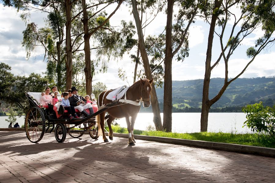 Fotografo di matrimoni Carlos Ortiz (carlosortiz). Foto del 27 giugno 2018