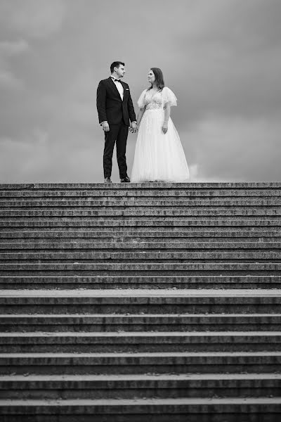 Fotografo di matrimoni Paweł Tusiński (artiso). Foto del 17 aprile 2023