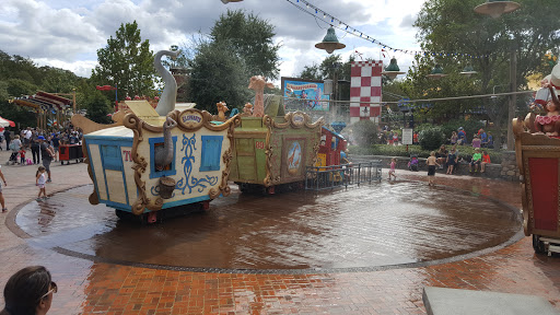 Casey Jr. Splash N Soak