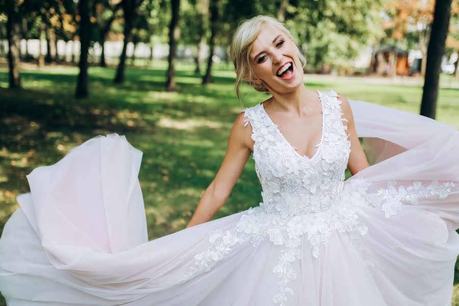 Wedding photographer Nastya Anikanova (takepic). Photo of 21 March 2018