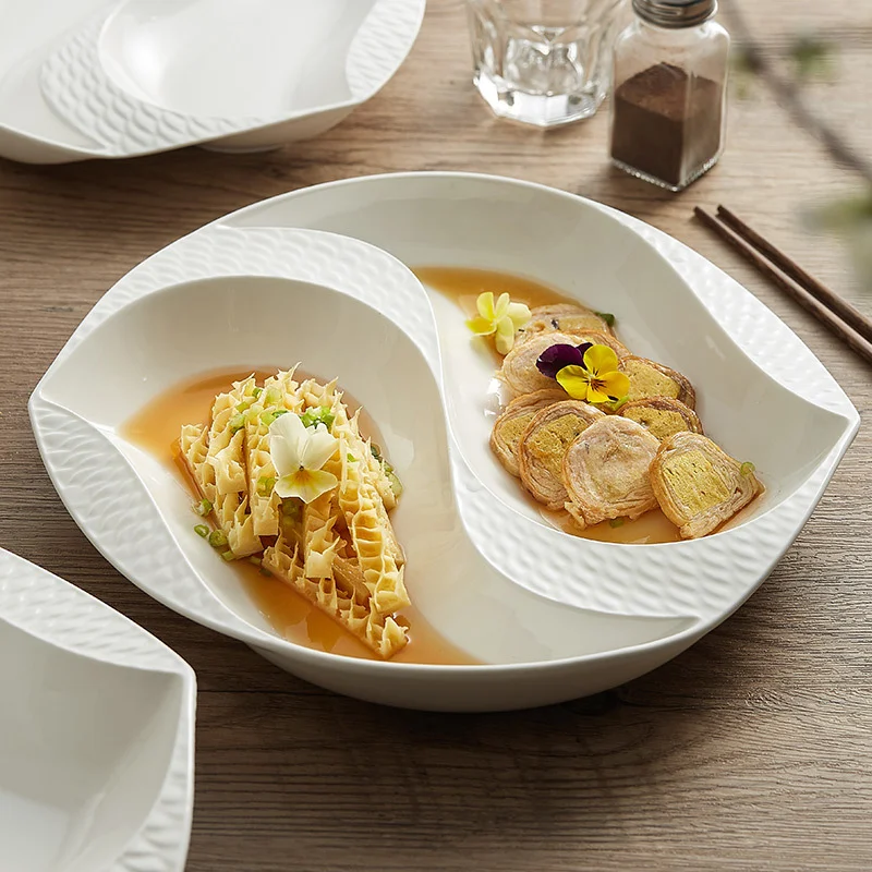 Vaisselle Blanche Irrégulière pour la Maison Créez une Table Élégante et Unique Parfaite pour un Usage Quotidien Sublimez Vos Repas avec Style