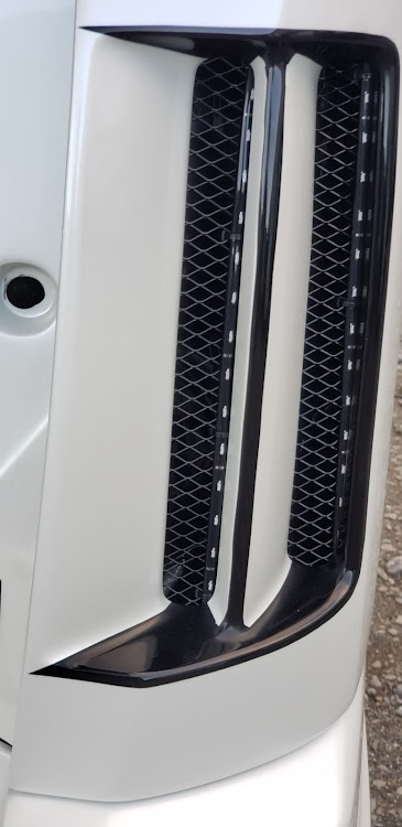 ヴェルファイアのDIY・エアロ取付・加工・くふうに関するカスタム事例の投稿画像6枚目