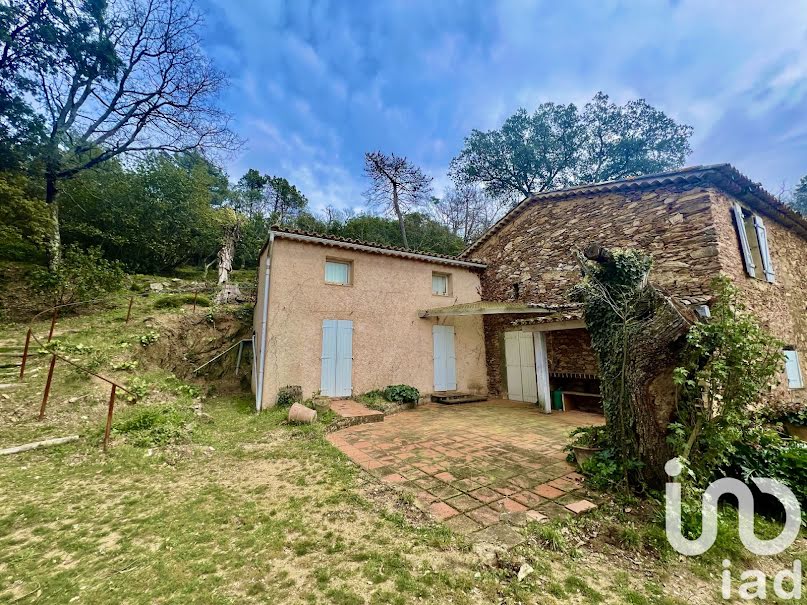 Vente maison 5 pièces 142 m² à La Garde-Freinet (83680), 600 000 €