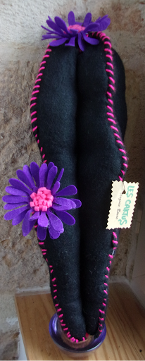 cactus en feutrine xl, artiste textile barre virginie, décoration interieure enfant ado adulte colorée moderne et sympa