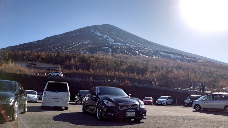 フーガの昭和の會・フッ軽部隊・富士山ツーリング・紅葉ドライブ・YouTube動画アップに関するカスタム事例の投稿画像8枚目