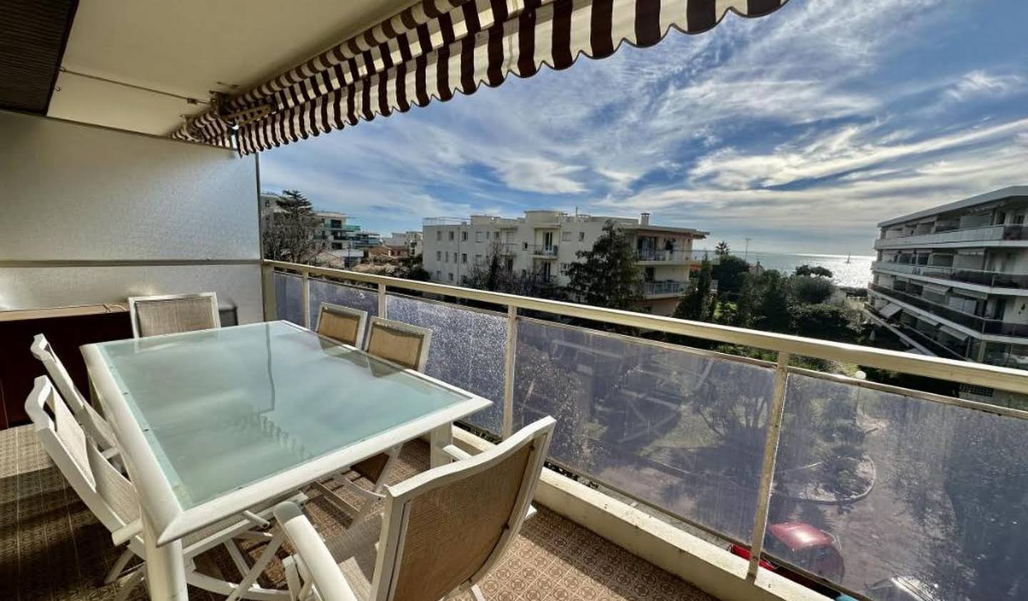 Apartment with terrace and pool Cagnes-sur-Mer