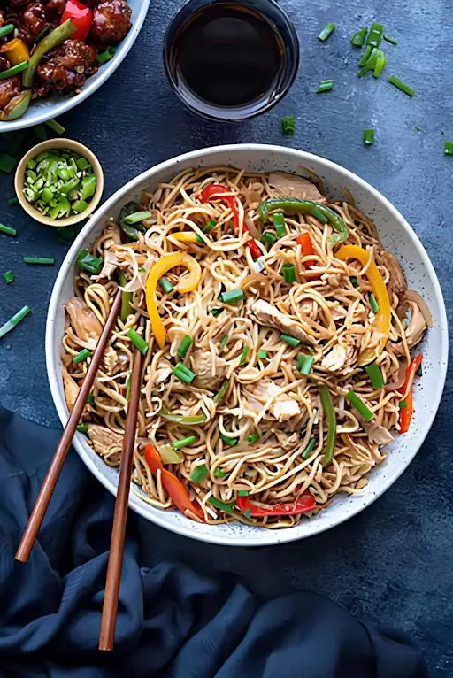 Chicken Hakka Noodles