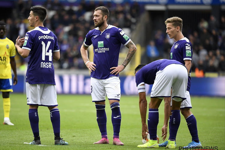 Titularis Anderlecht hint naar vertrek: "Als ik zo speel, komen de aanbiedingen wel"