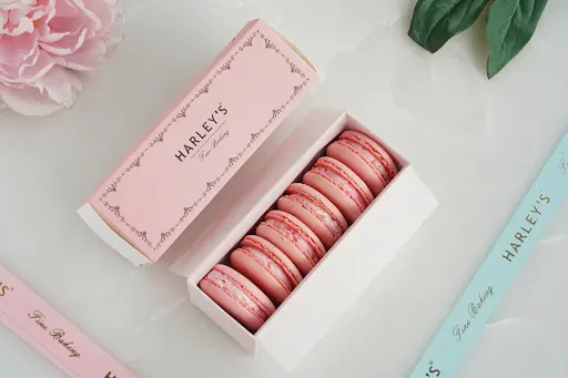 Strawberry Macarons [Pack Of 6]